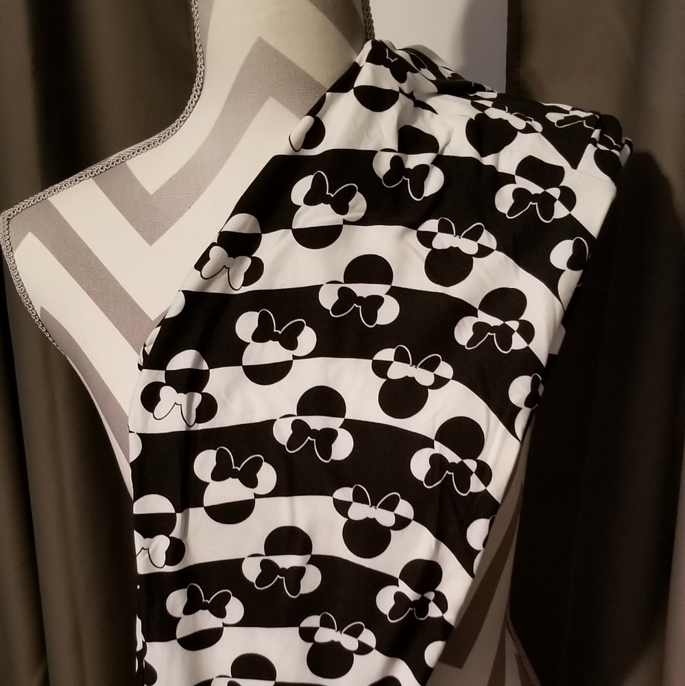 NWT LULAROE OS DISNEY LEGGINGS.💥UNICORN💥